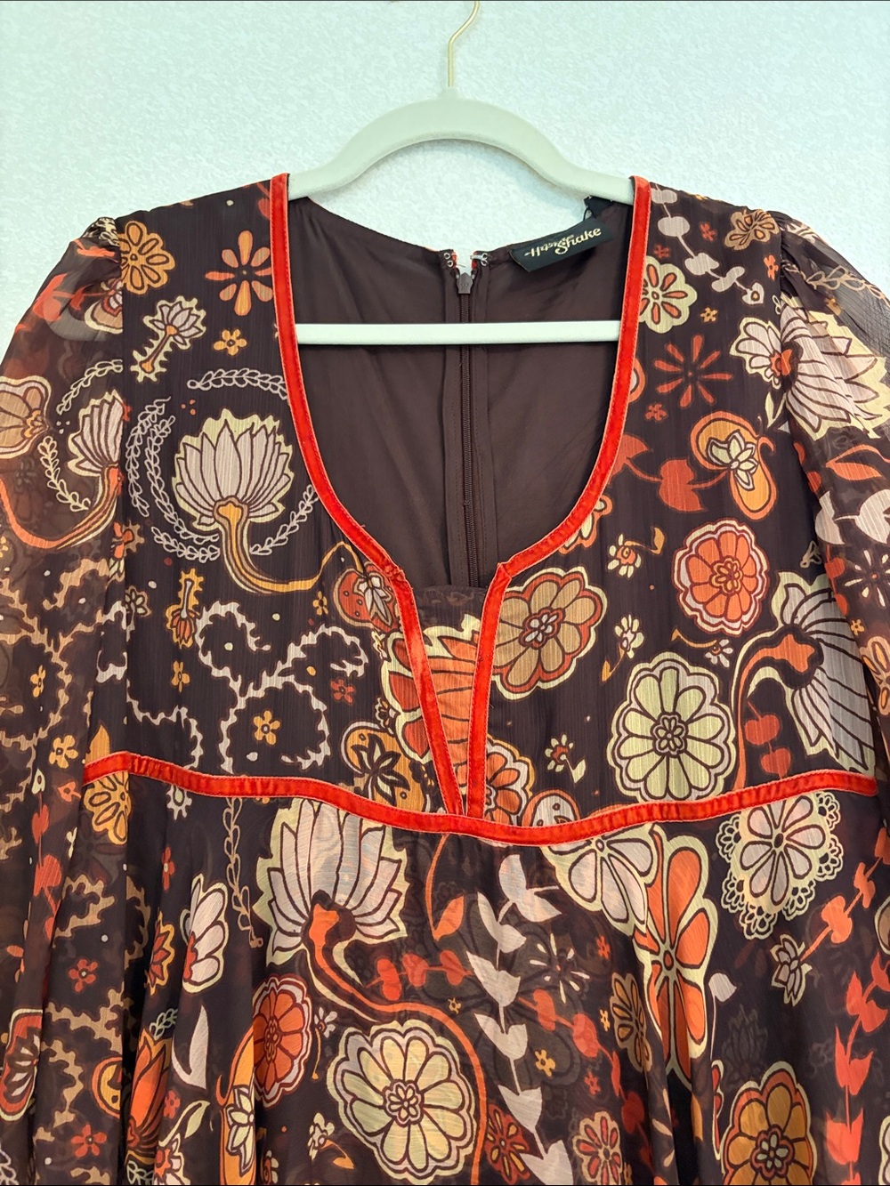 Retro Floral Maxi Dress in Rust Orange - Picture 4 of 9